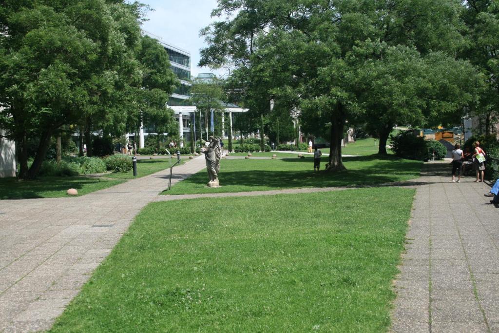 Am Friedrichsbad Baden-Baden